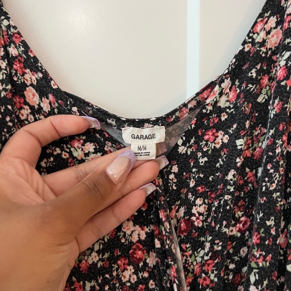 Flower Patterned Rompher - Picture 3 of 3